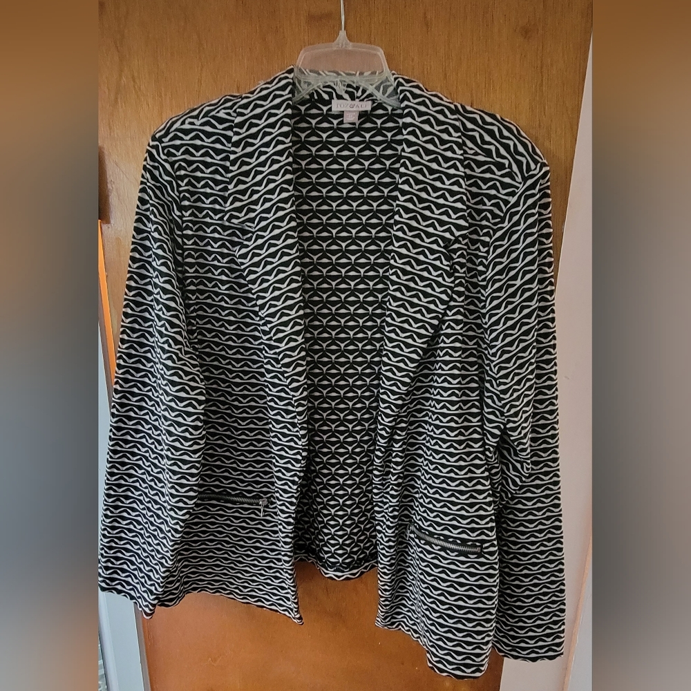 Roz&Ali Black and White Blazer, 3X